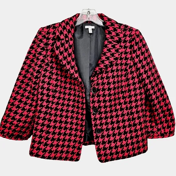 Nwot Semantiks Red/Black Three Quarter Sleeve Collared Houndstooth Crop Jacket