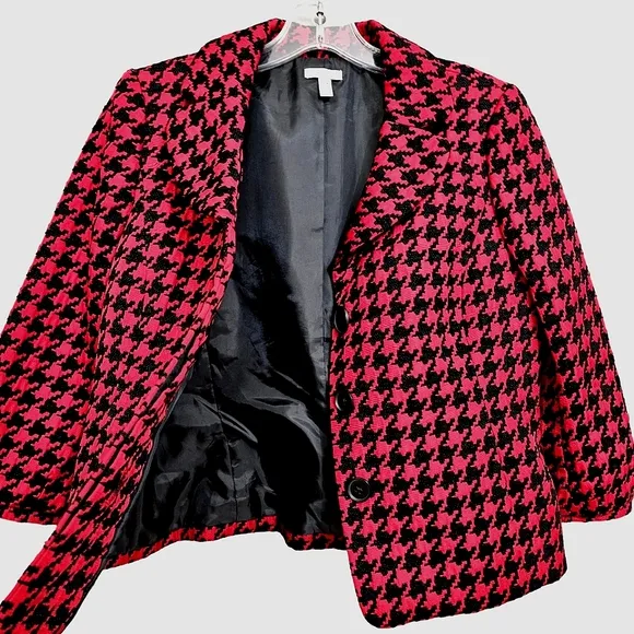 Nwot Semantiks Red/Black Three Quarter Sleeve Collared Houndstooth Crop Jacket