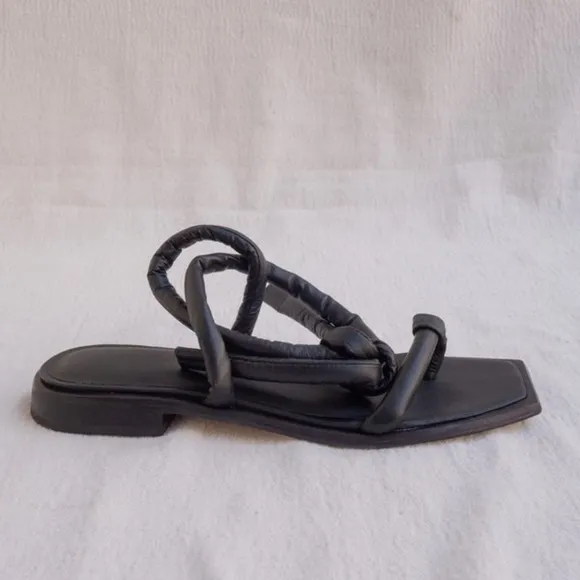 NWOT Wal &amp; Pai Eureka In Camel Sandal Sling Thong Flat Shoes Leather Size 8.5