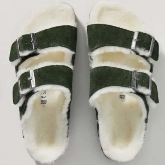 NWT! BIRKENSTOCK Arizona Fur lined!
