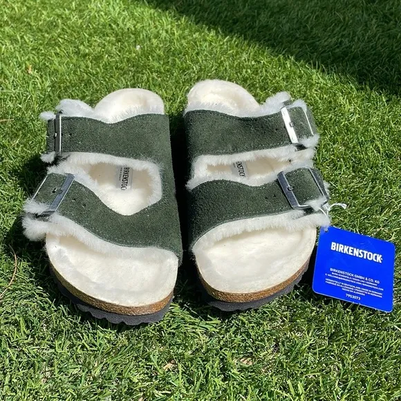 NWT! BIRKENSTOCK Arizona Fur lined!
