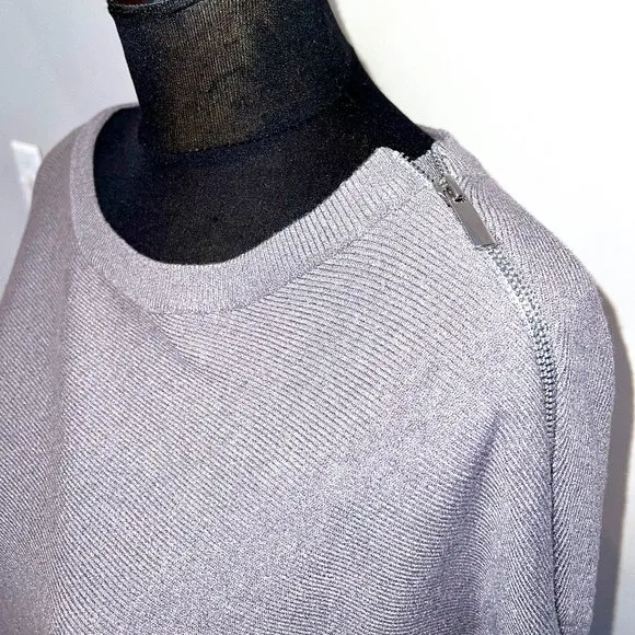 NWT Gray &amp; Black Long Sleeve Sweater Dress Tunic with Zipper Accent