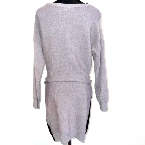 NWT Gray &amp; Black Long Sleeve Sweater Dress Tunic with Zipper Accent