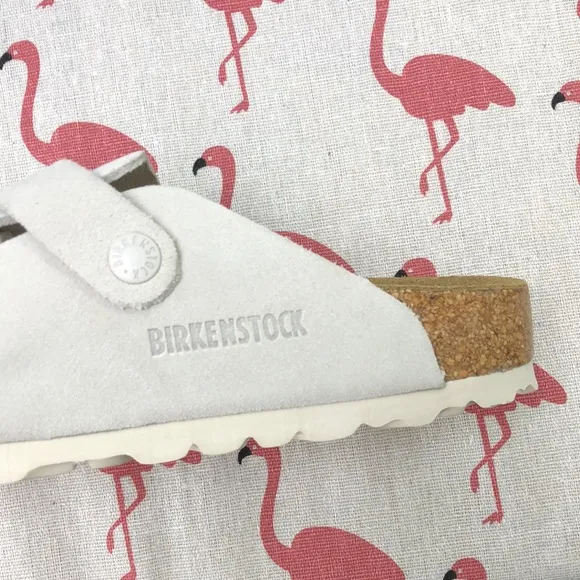 NWT | HOT Women's White Suede Birkenstock Boston Shoes - Narrow Fit