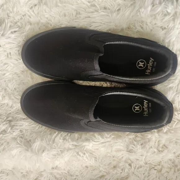 NWT Hurley Mens Black Slip-On Shoes Size 9 Casual Canvas Sneakers
