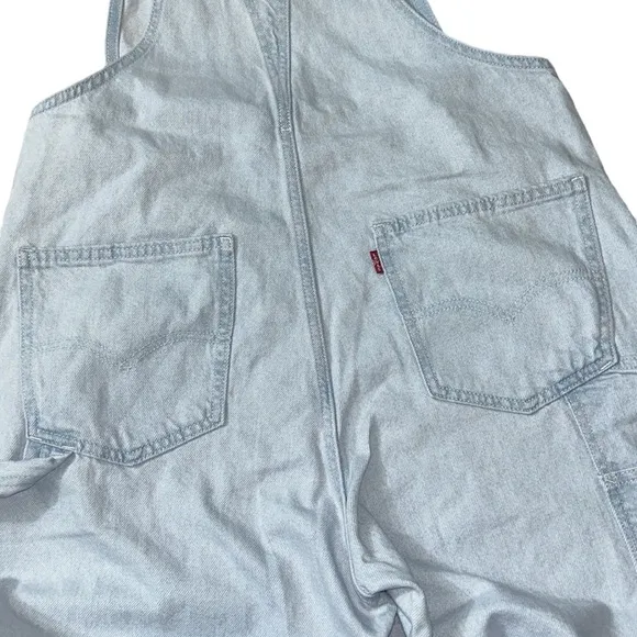 NWT Levi’s Light Wash Vintage Style Overall, Size Large