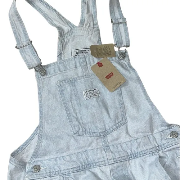 NWT Levi’s Light Wash Vintage Style Overall, Size Large