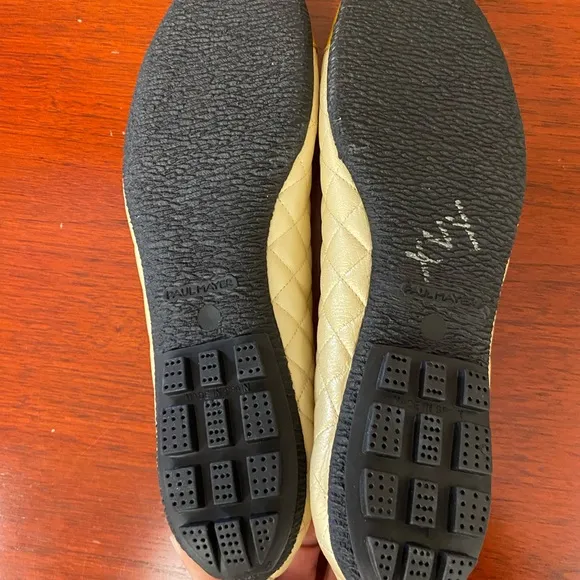 NWT Paul Mayer cozy quilted ballet flat gold of Sz 7.5