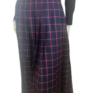 NWT Pendleton Dark Blue and Pink Wool Skirt  Size 10  Pleated &quot; Plaid Vtg