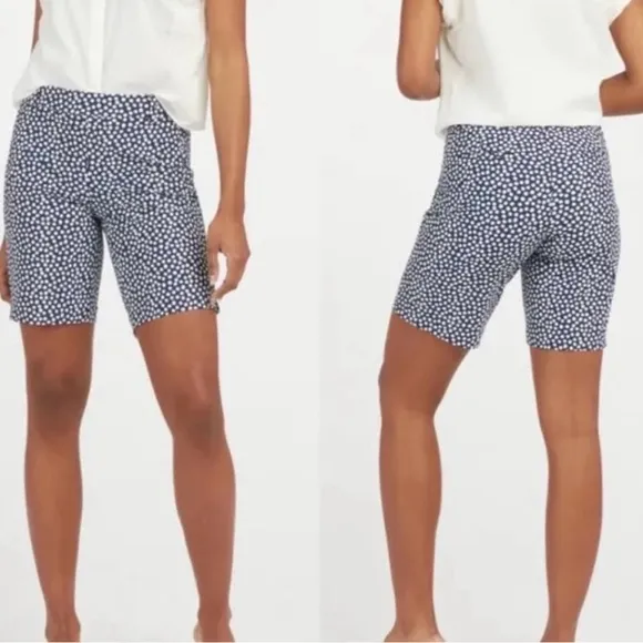 NWT Spanx Navy Blue Painted Dot Sunshine 10” Women’s Shorts, Size Medium