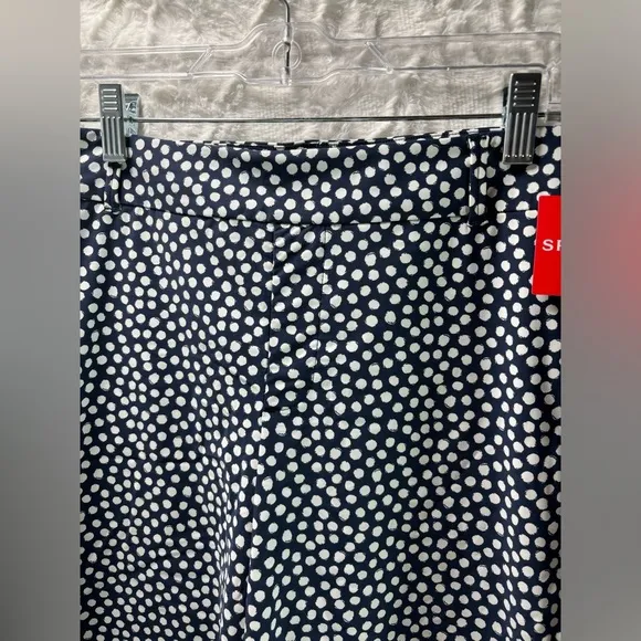 NWT Spanx Navy Blue Painted Dot Sunshine 10” Women’s Shorts, Size Medium