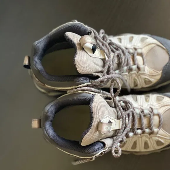 Oboz Sawtooth Mid BDry Hiking Boots
