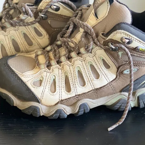 Oboz Sawtooth Mid BDry Hiking Boots
