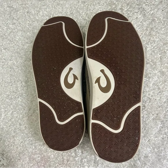 OluKai Men’s Size 8 Lae’ahi Clay Color Slip On Shoes
