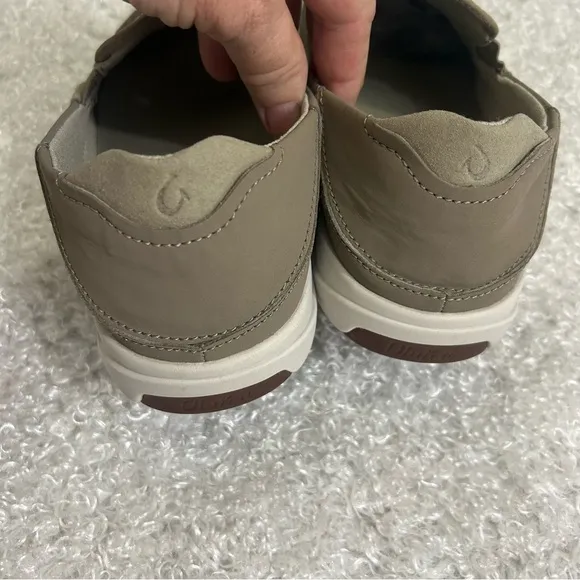 OluKai Men’s Size 8 Lae’ahi Clay Color Slip On Shoes