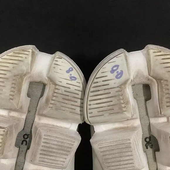 On Cloud 5 - Women's Size 9 - White - Low Running Shoes - 59-98373