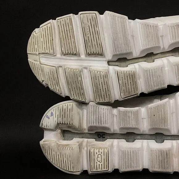 On Cloud 5 - Women's Size 9 - White - Low Running Shoes - 59-98373