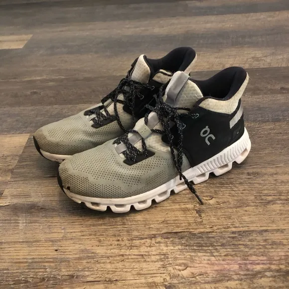 On Cloud Hi Edge Shoes - Men's very worn