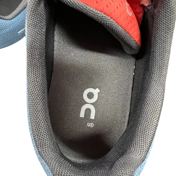 ON Running Cloud 5 Push Shoes 69.98867 in Niagara Chambray men’s size 9