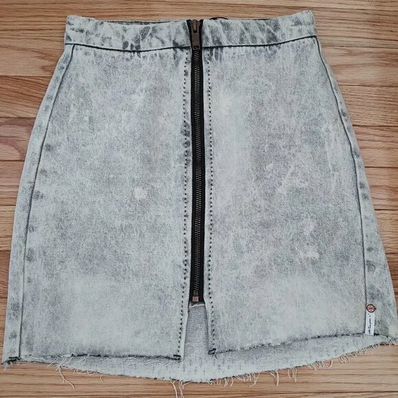 One Teaspoon Vixen high waist grey acid-wash denim skirt Harley 25 XS NEW