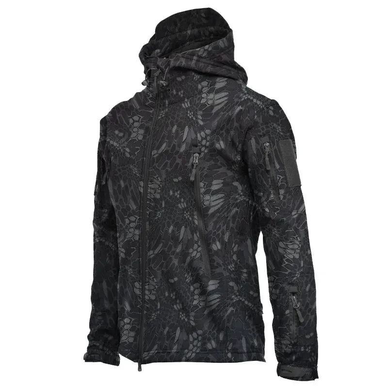 Outdoor Soft Shell Fleece Jacket – Windproof, Waterproof & Warm