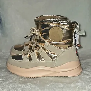 PAJAR Aviva Faux Fur-Lined Waterproof Rose Gold SnWomen Boot Size 6/37 Montréal