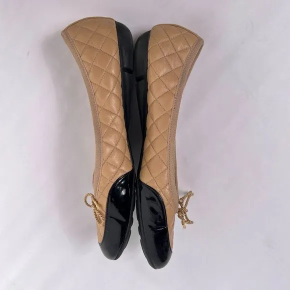 Paul Mayer Attitudes Cozy Tan Quilted Leather Patent Cap Toe Bow Flats Shoes 7.5