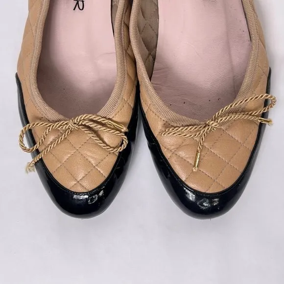 Paul Mayer Attitudes Cozy Tan Quilted Leather Patent Cap Toe Bow Flats Shoes 7.5
