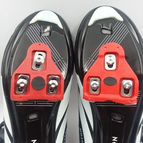 Peloton Cycling Shoes With Cleats Sz43 Men's 9.5-10 Women's 11  Black w/ Cleats