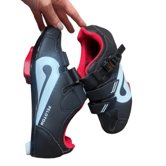 Peloton Cylcing Shoes for Peloton Bike and Bike  Size 7 Women/5 Men