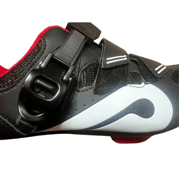 Peloton Cylcing Shoes for Peloton Bike and Bike  Size 7 Women/5 Men
