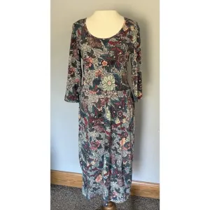 Peruvian Connection Midi Dress Sz Small Floral Boat Neck 3/4 Sleeve Modest EUC