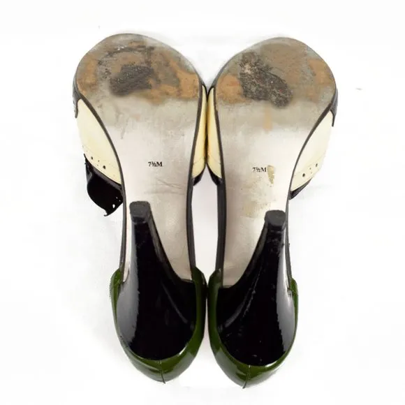 Poetic License Black and Green Ruffle Front Oxford Style Heel Shoes
