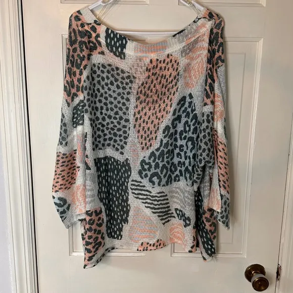 POL Animal Print Poncho Top Lightweight Knit Pullover Bohemian Women's Size L
