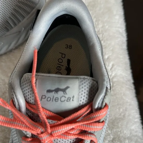 PoleCat Women's Athletic Shoes with GORE-TEX - Gray and Pink