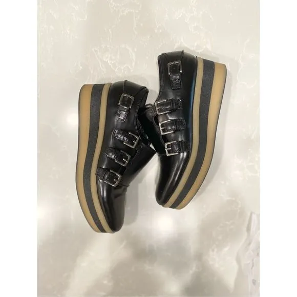 Pons Quintana Black Leather Flat Wedge Shoes Triple Buckle Sz7