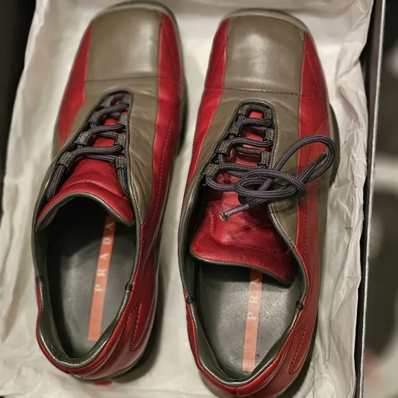 Prada All leather tennis shoes sneakers 38 - fits 7/7.5 UNISEX🚨flash sal