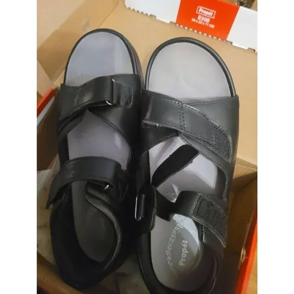 Propet Women's Size 10 wide Pedic walker Sandals Black leather 1in heels Nitb