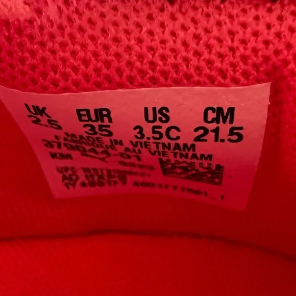 PUMA One4All Sunset Sky PS Youth Shoe Size 3.5 NEW
