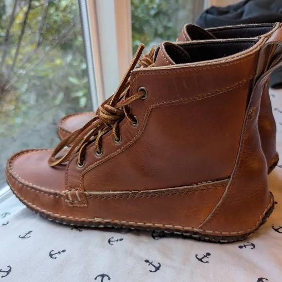 Quoddy Leather Camp Boots - size 10