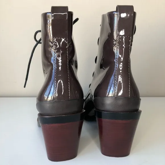 Rag &amp; Bone NWOT Gray Patent Leather Lace-up Wood Block Heel Ankle Boots 7