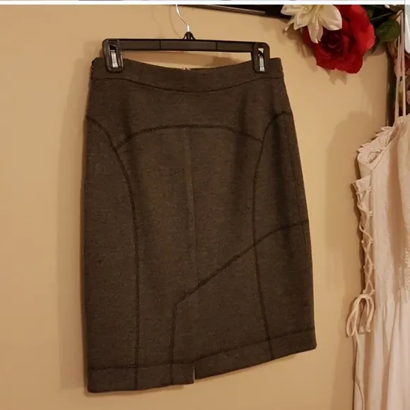 RARE Derek Lam Cashmere Wool Italian Gray Skirt Luxury Button Detail Winter