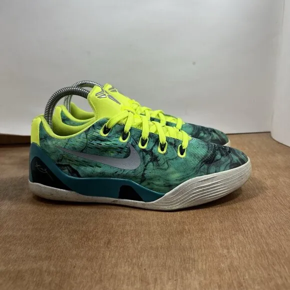 RARE Nike Kobe IX EM Easter Turbo Green Silver Metallic Volt 5.5Y 653593-300