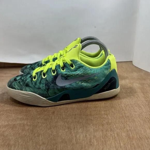 RARE Nike Kobe IX EM Easter Turbo Green Silver Metallic Volt 5.5Y 653593-300