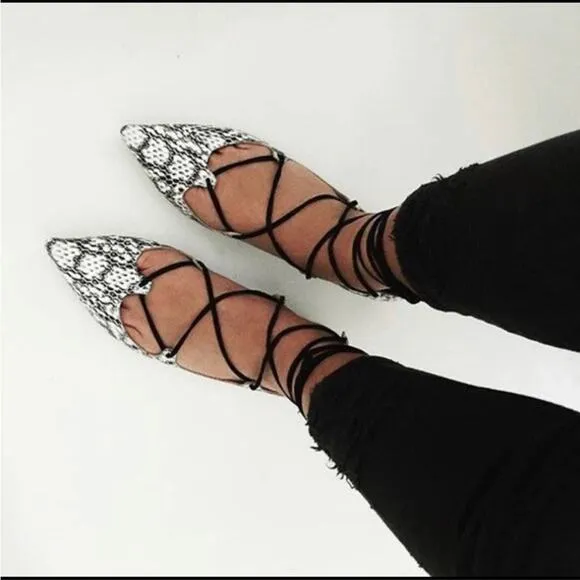 RAYE REVOLVE Black White Two Tone Snakeskin Toe Lace Up Ballet Flats Shoes 36