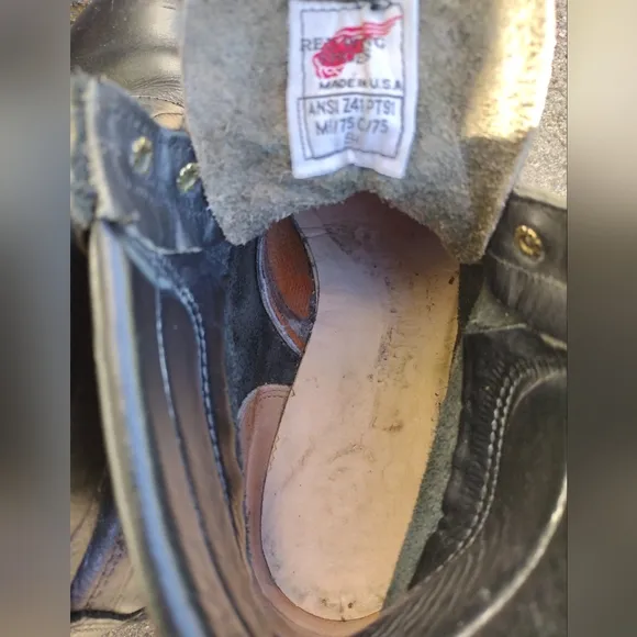RED WING 2410 Tech Toe Work Boots Size 8 EE (Wide) Black ANSI Z41 PT91 MI/75...