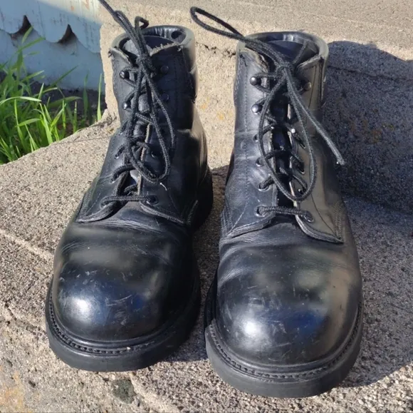 RED WING 2410 Tech Toe Work Boots Size 8 EE (Wide) Black ANSI Z41 PT91 MI/75...