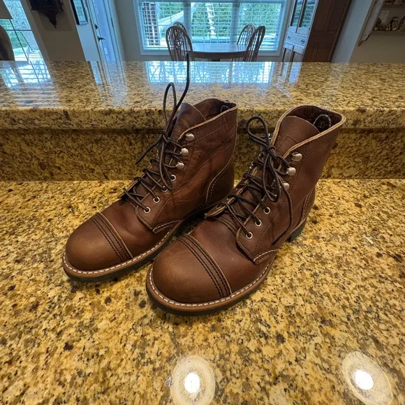 Red Wing Iron Ranger Boots Women’s Brown Leather Boots Size 6.5 EUC