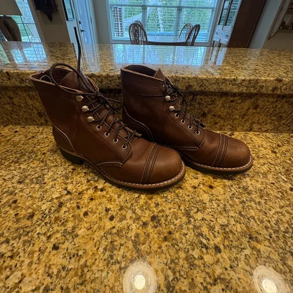 Red Wing Iron Ranger Boots Women’s Brown Leather Boots Size 6.5 EUC