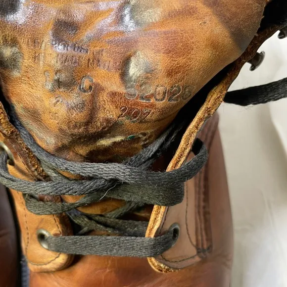 Red Wing Leather Work Boots Oil Resistant Non-Marking Soles Size 12 D